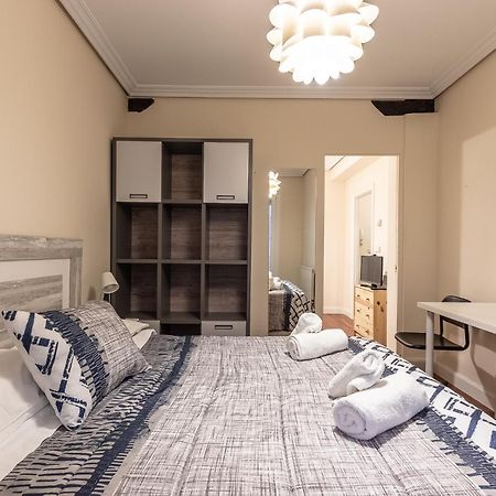 Apartamento Centrico Casco Viejo Bilbao Exteriör bild